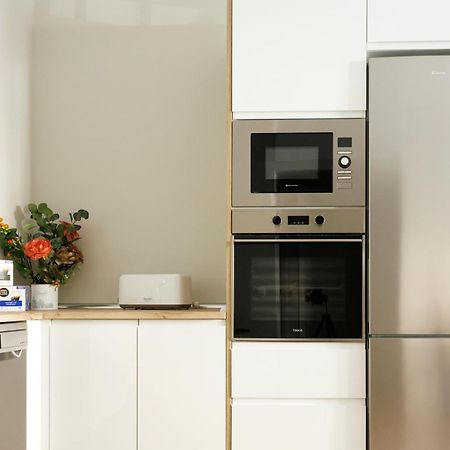 Apartamento Deluxe El Avion Apartment Alcala de Henares Ngoại thất bức ảnh