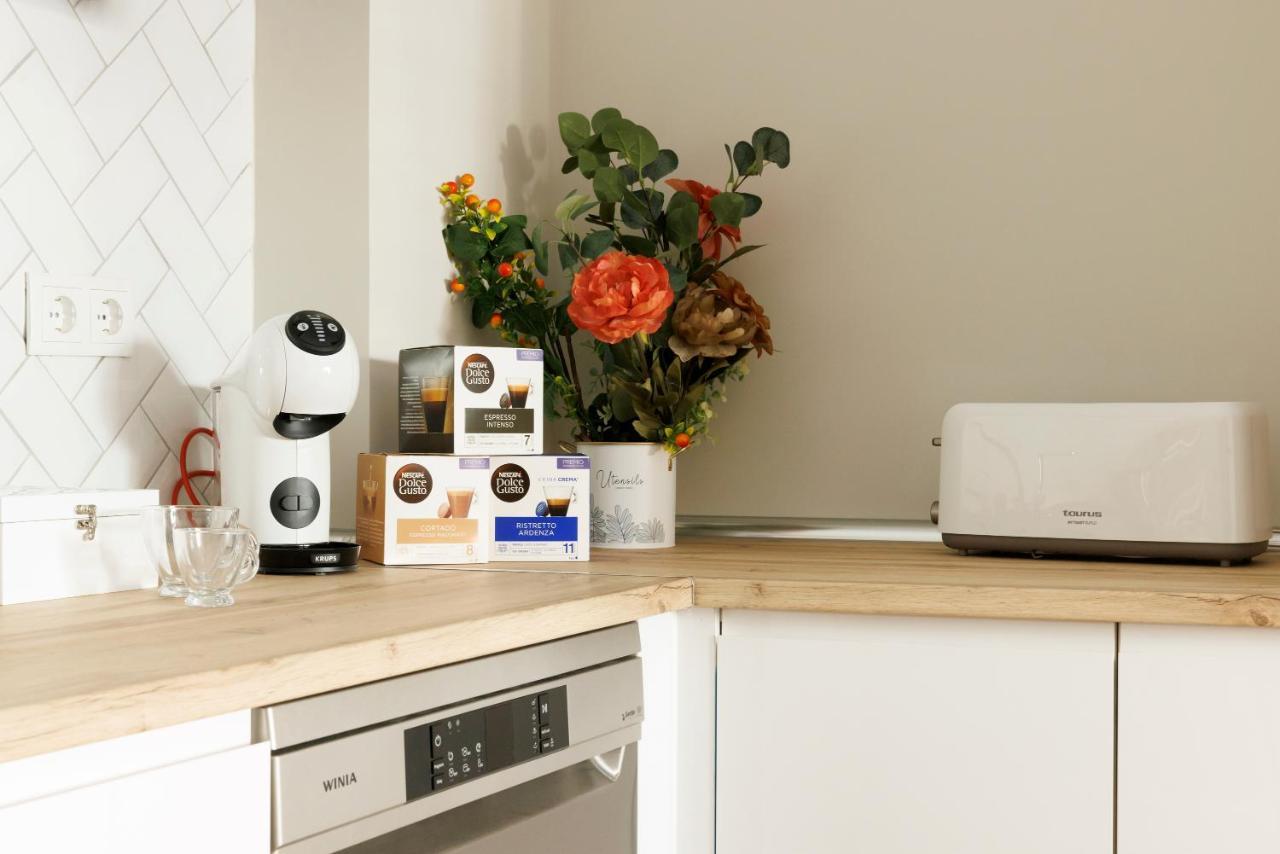 Apartamento Deluxe El Avion Apartment Alcala de Henares Ngoại thất bức ảnh