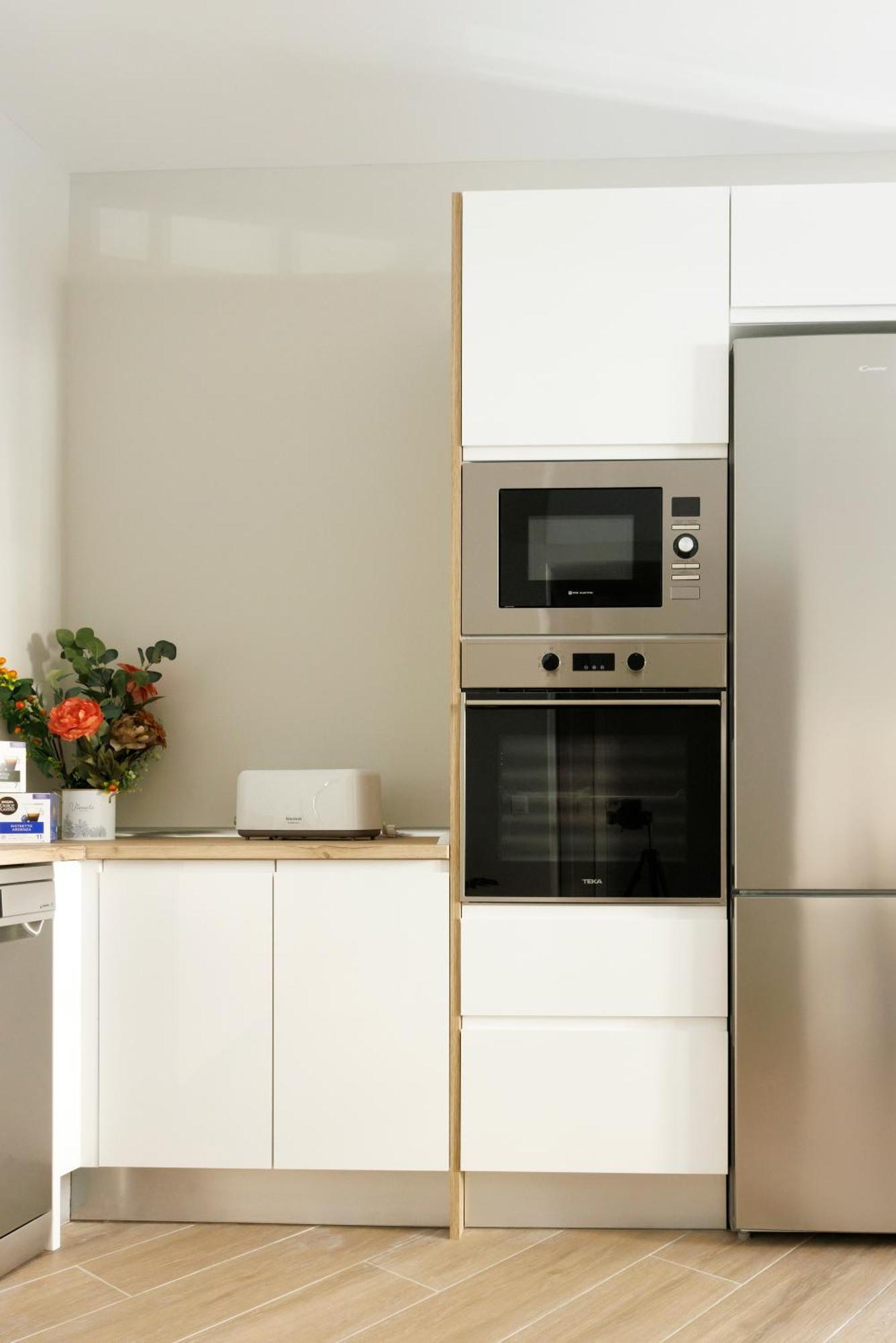 Apartamento Deluxe El Avion Apartment Alcala de Henares Ngoại thất bức ảnh